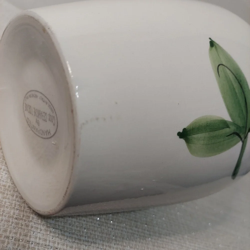 Coop Ceramiche Toscane Italy Handpainted‎ Grape Ceramic Vase White Green Purple